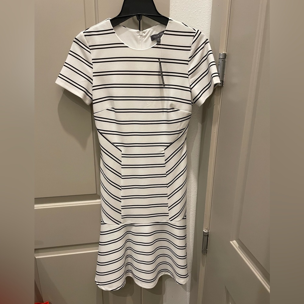 THE LIMITED White & Black Striped Dress (Size: S) Tag still on